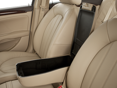 2010 Buick Lucerne CX-2 *Ltd Avail*