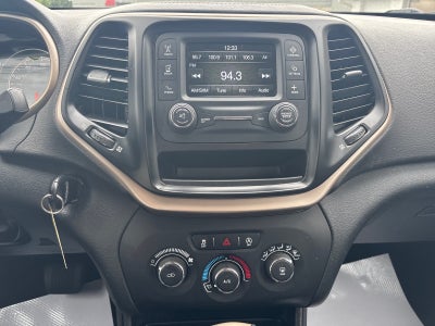 2016 Jeep Cherokee Sport