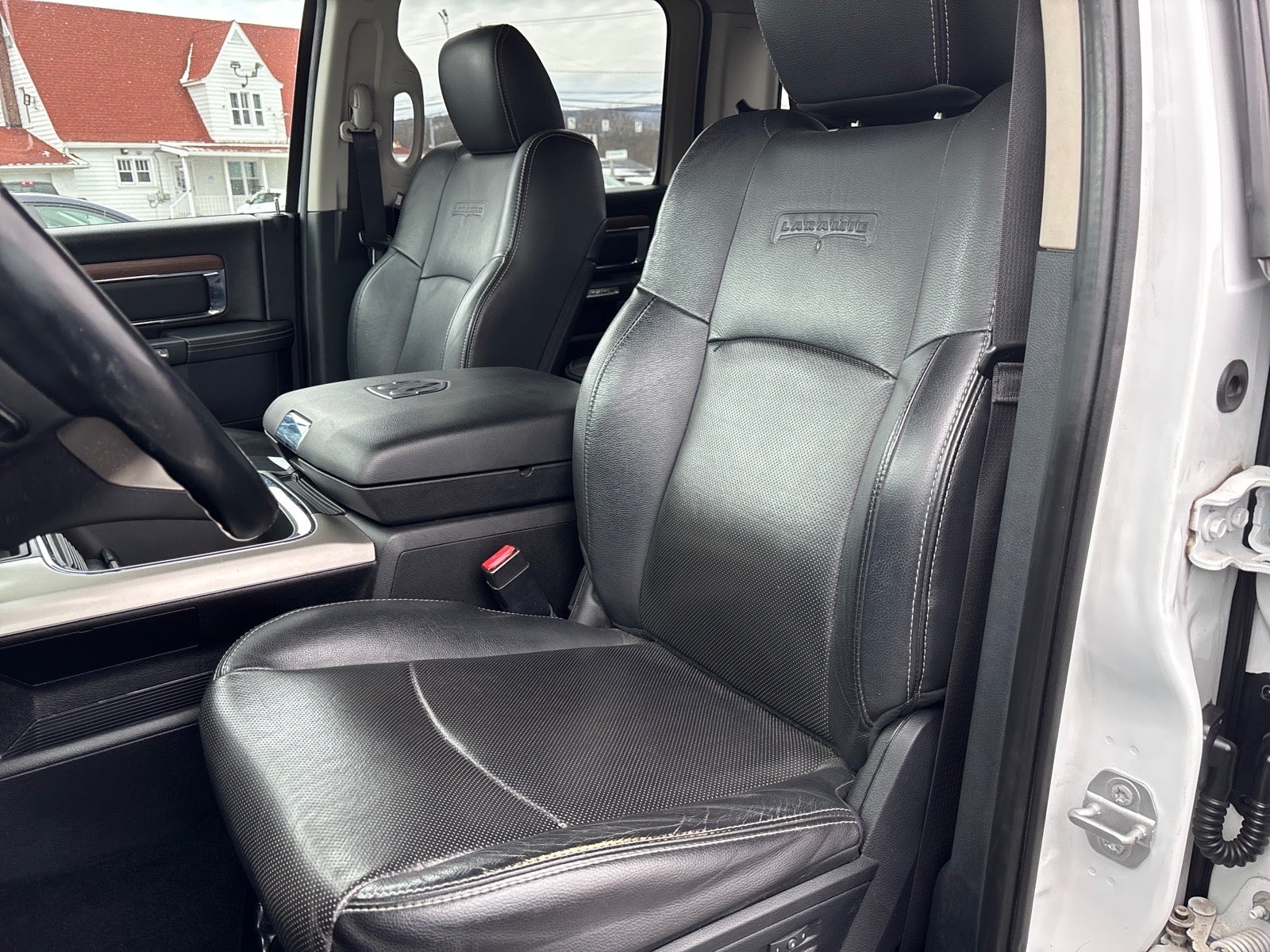 2016 RAM 1500 Laramie