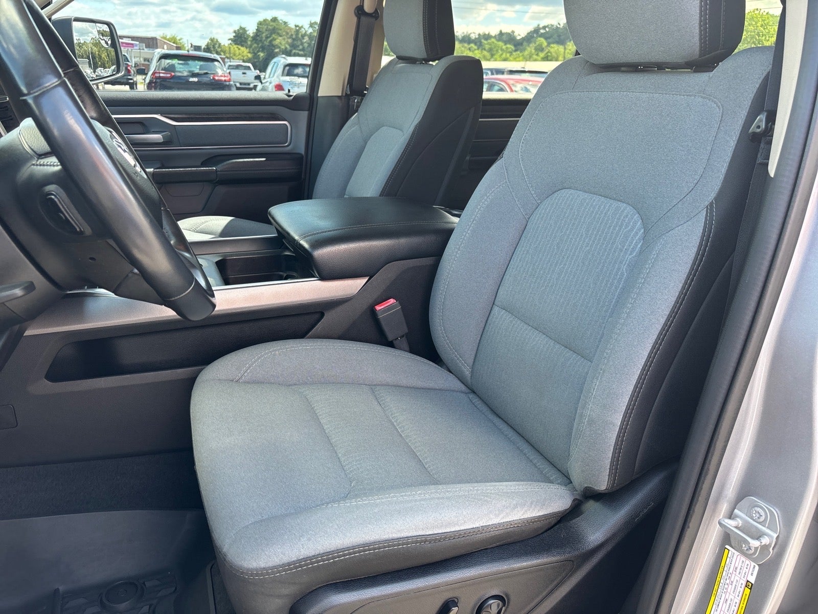 2019 RAM 1500 Big Horn/Lone Star Crew Cab 4x4 5'7" Box