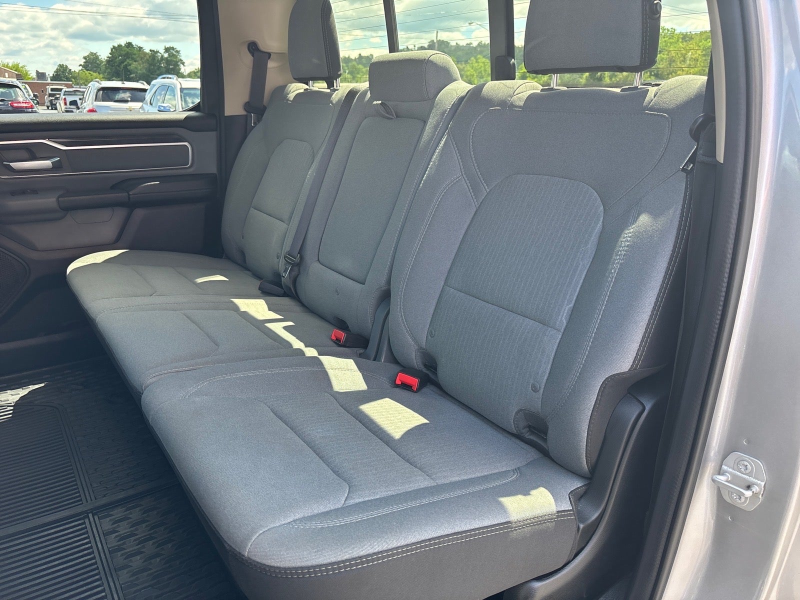 2019 RAM 1500 Big Horn/Lone Star Crew Cab 4x4 5'7" Box