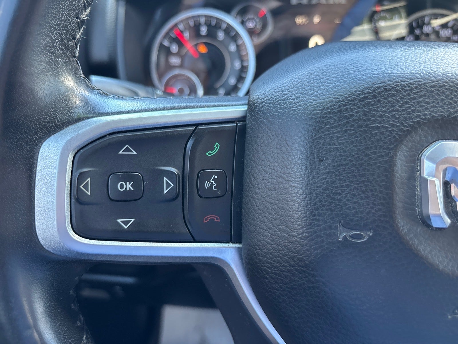 2019 RAM 1500 Big Horn/Lone Star Crew Cab 4x4 5'7" Box