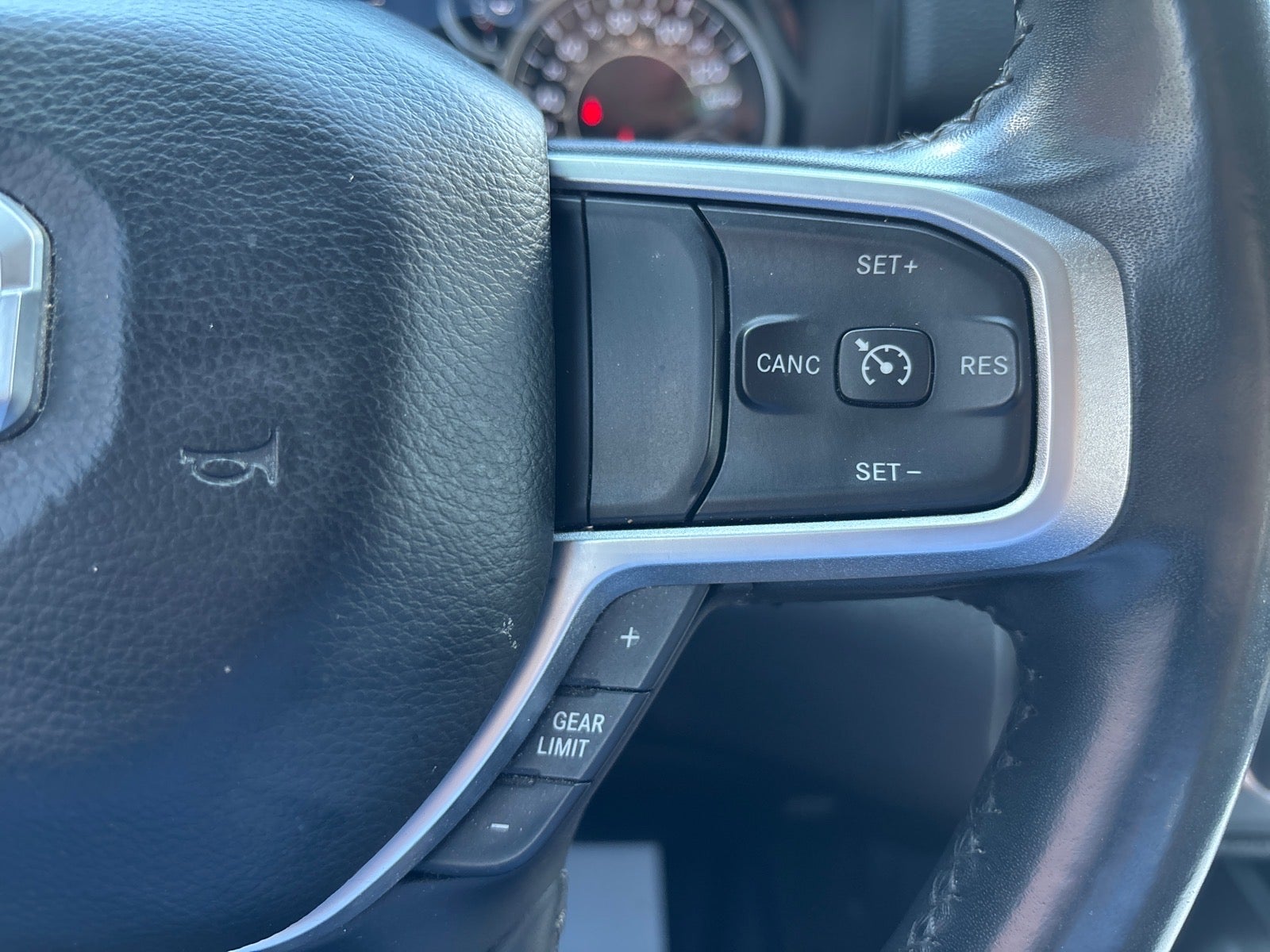 2019 RAM 1500 Big Horn/Lone Star Crew Cab 4x4 5'7" Box