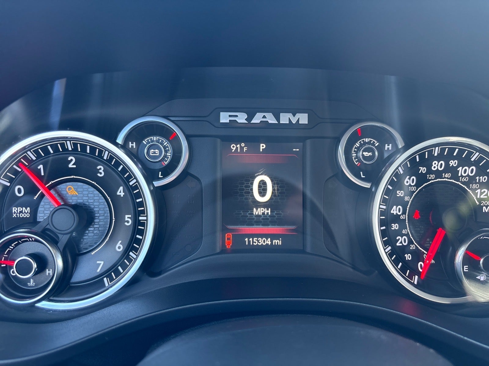 2019 RAM 1500 Big Horn/Lone Star Crew Cab 4x4 5'7" Box