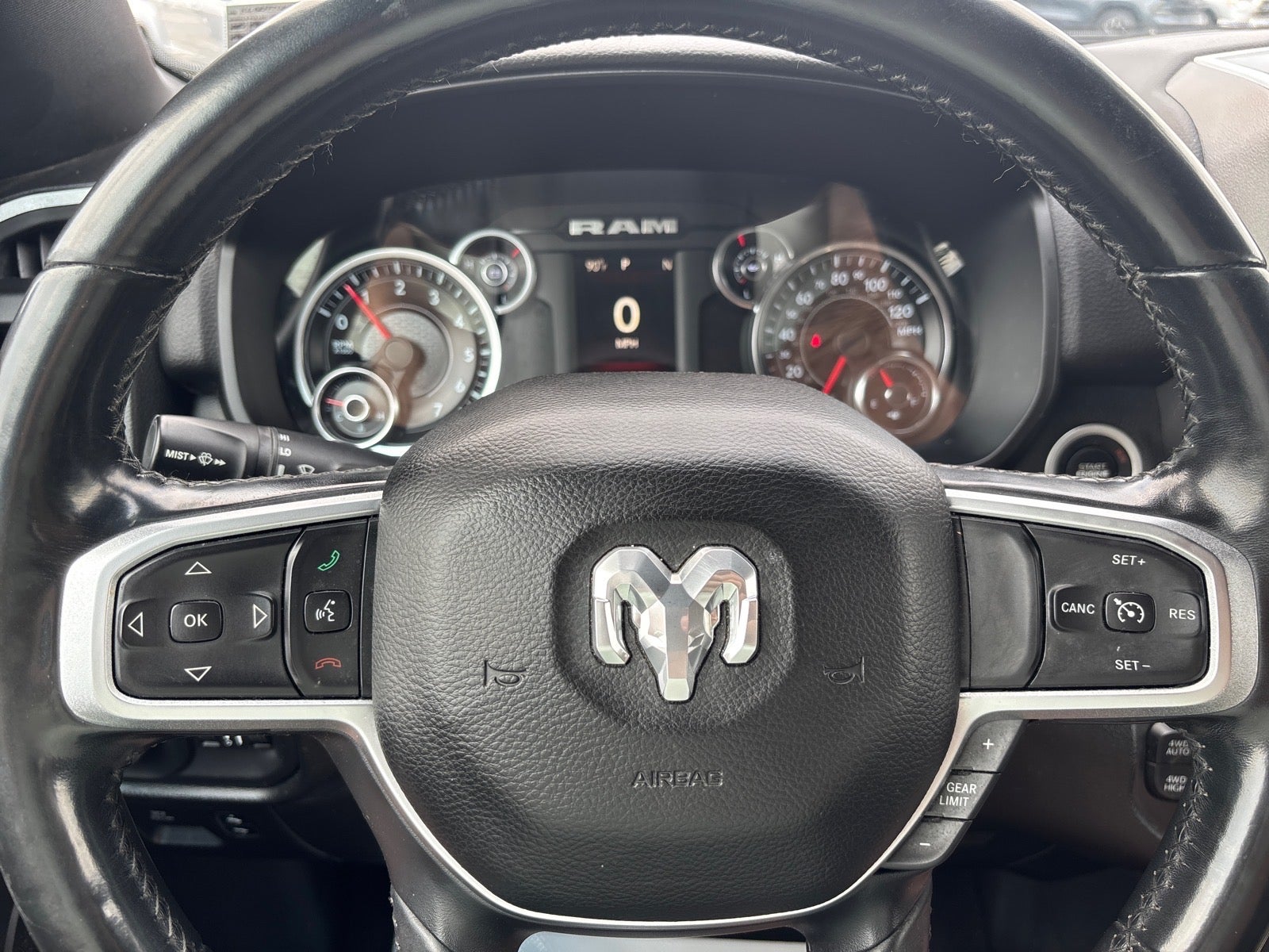 2019 RAM 1500 Big Horn/Lone Star Crew Cab 4x4 5'7" Box