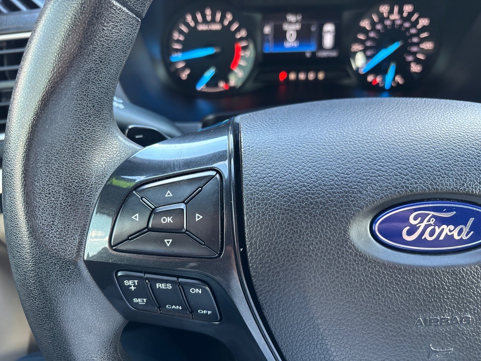 2017 Ford Explorer Base