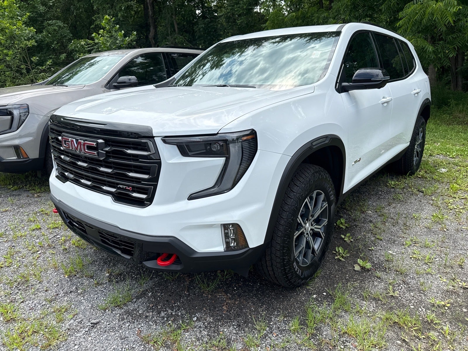 2026 GMC Acadia AT4