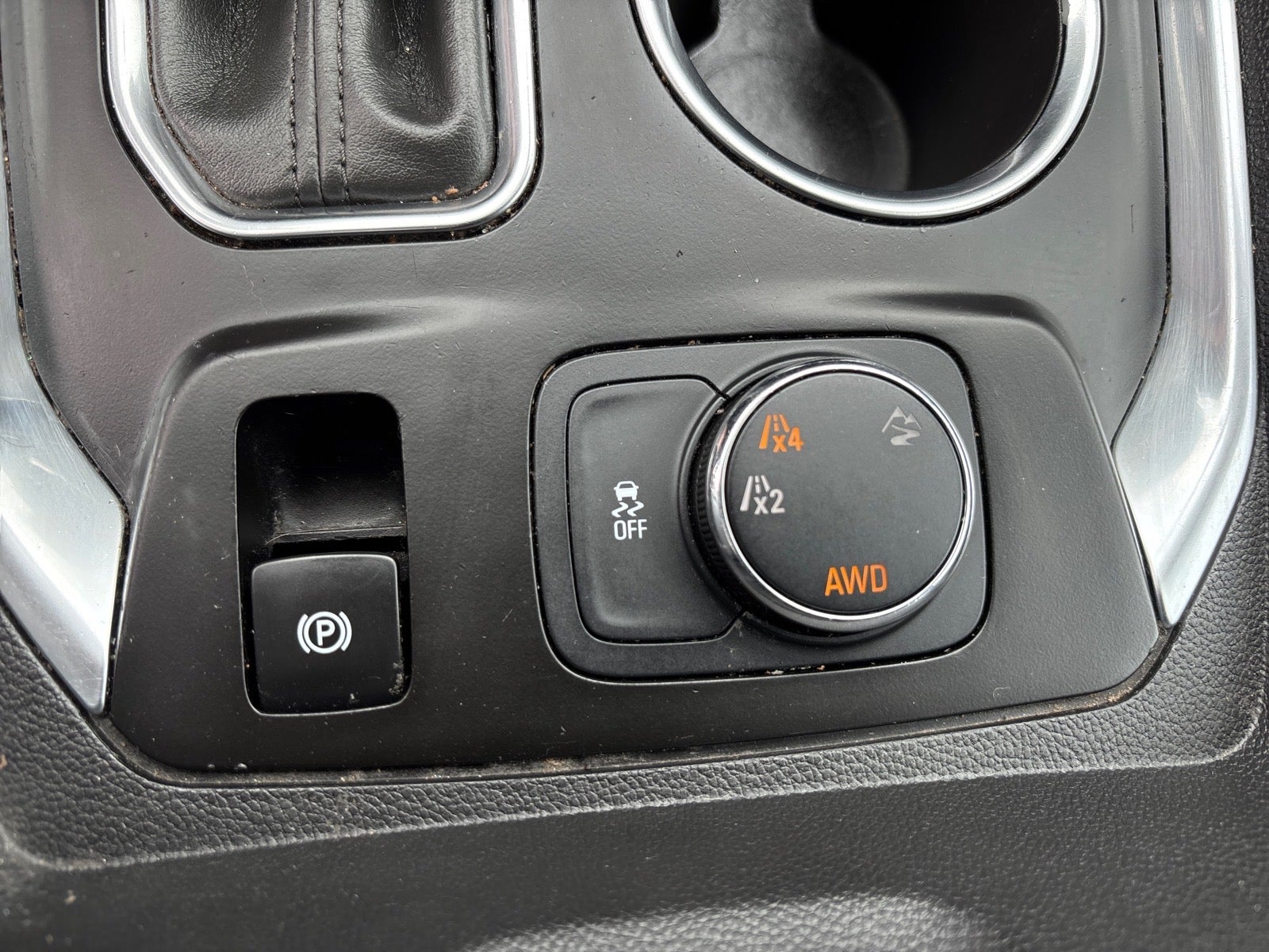 2018 Chevrolet Traverse LT Cloth