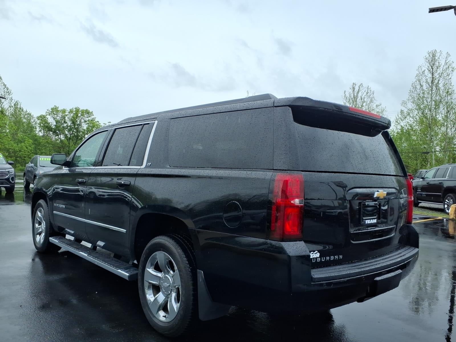 2017 Chevrolet Suburban LT