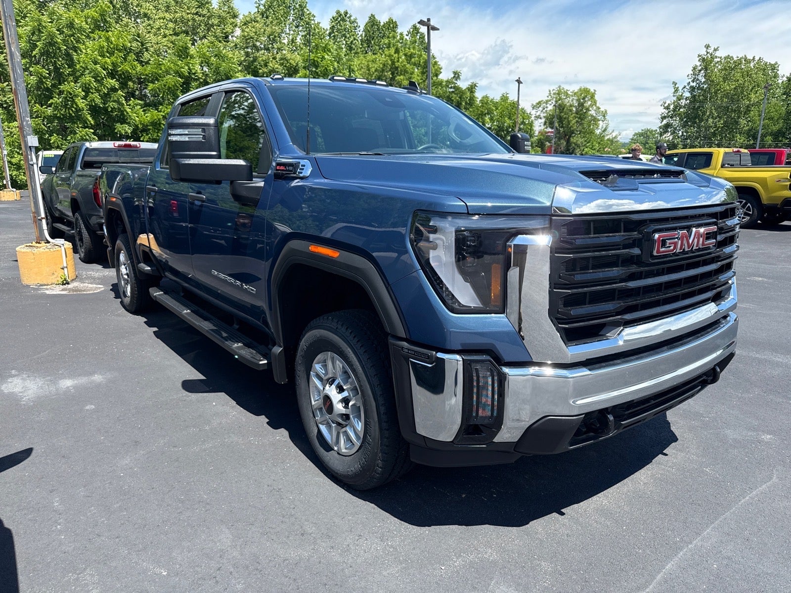 2026 GMC Sierra 2500 HD Pro
