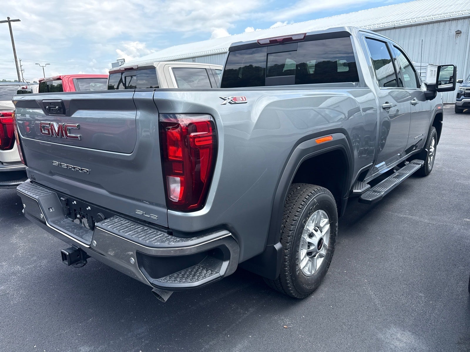 2026 GMC Sierra 2500 HD SLE