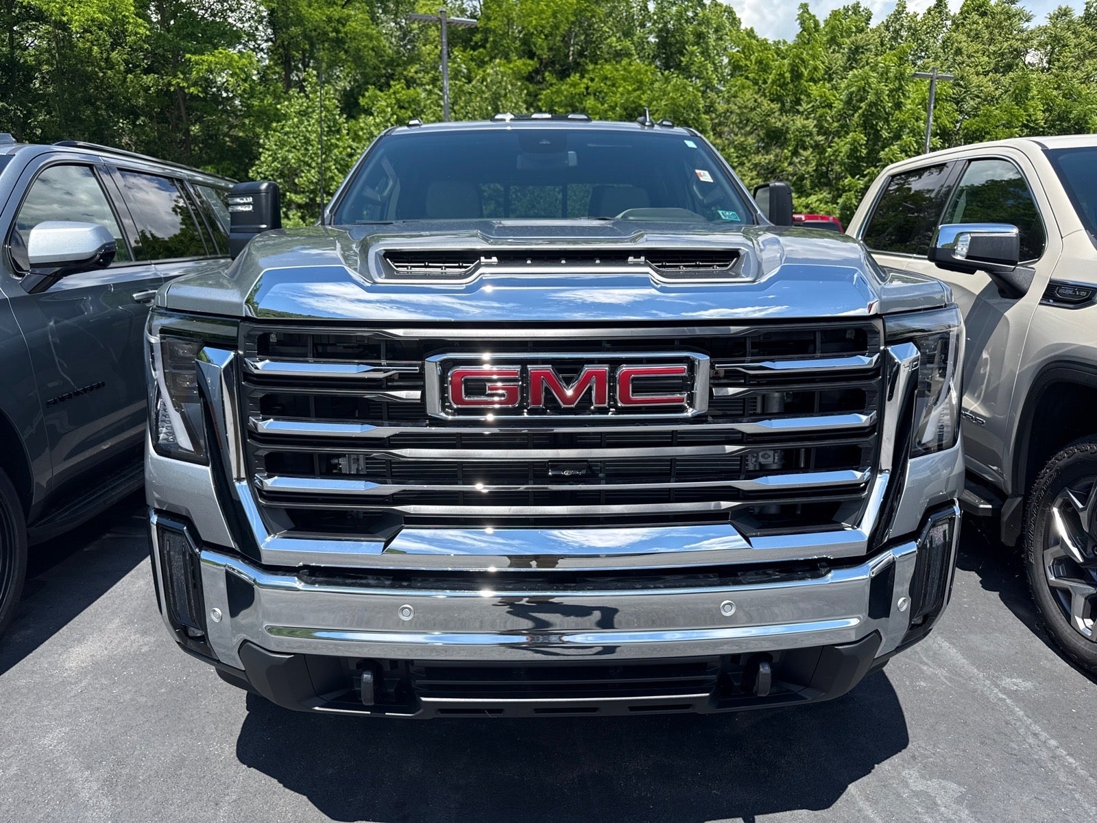 2026 GMC Sierra 2500 HD SLE