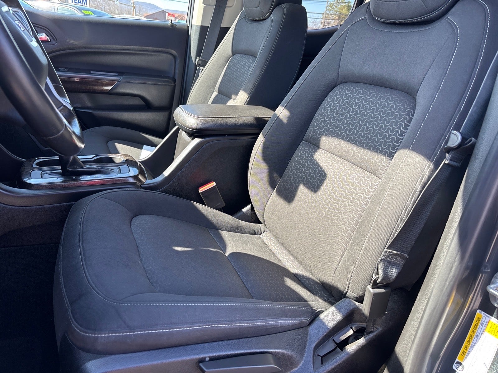 2017 GMC Canyon 4WD SLE