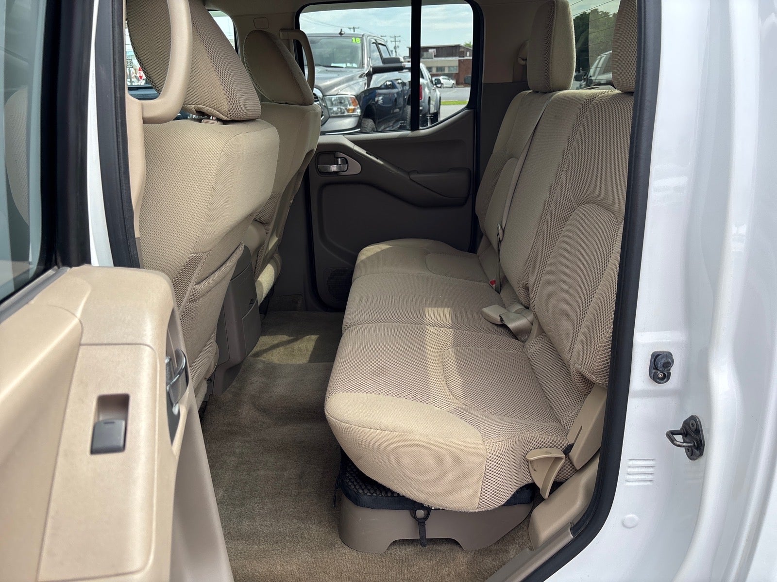 2012 Nissan Frontier SV