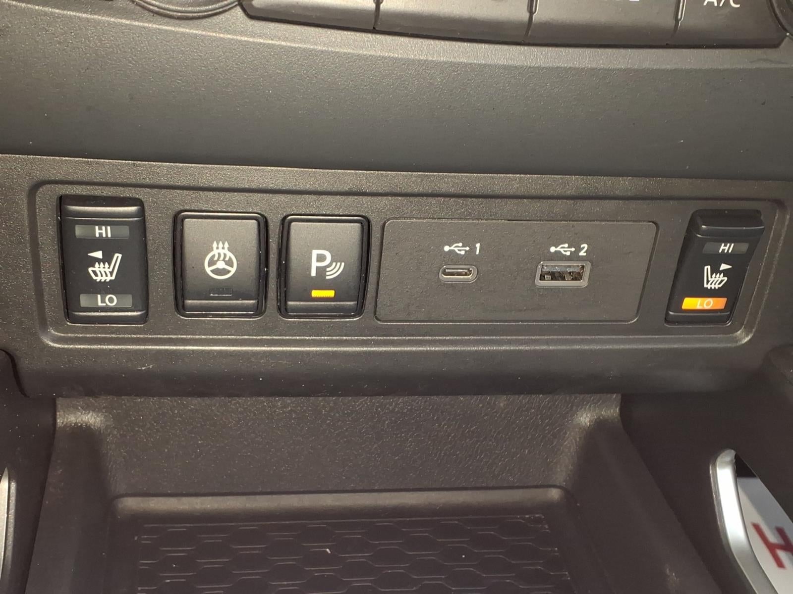 2022 Nissan Frontier Crew Cab SV 4x4