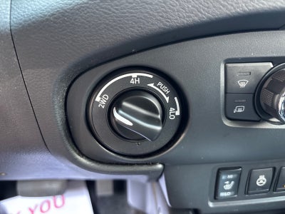 2022 Nissan Frontier Crew Cab SV 4x4