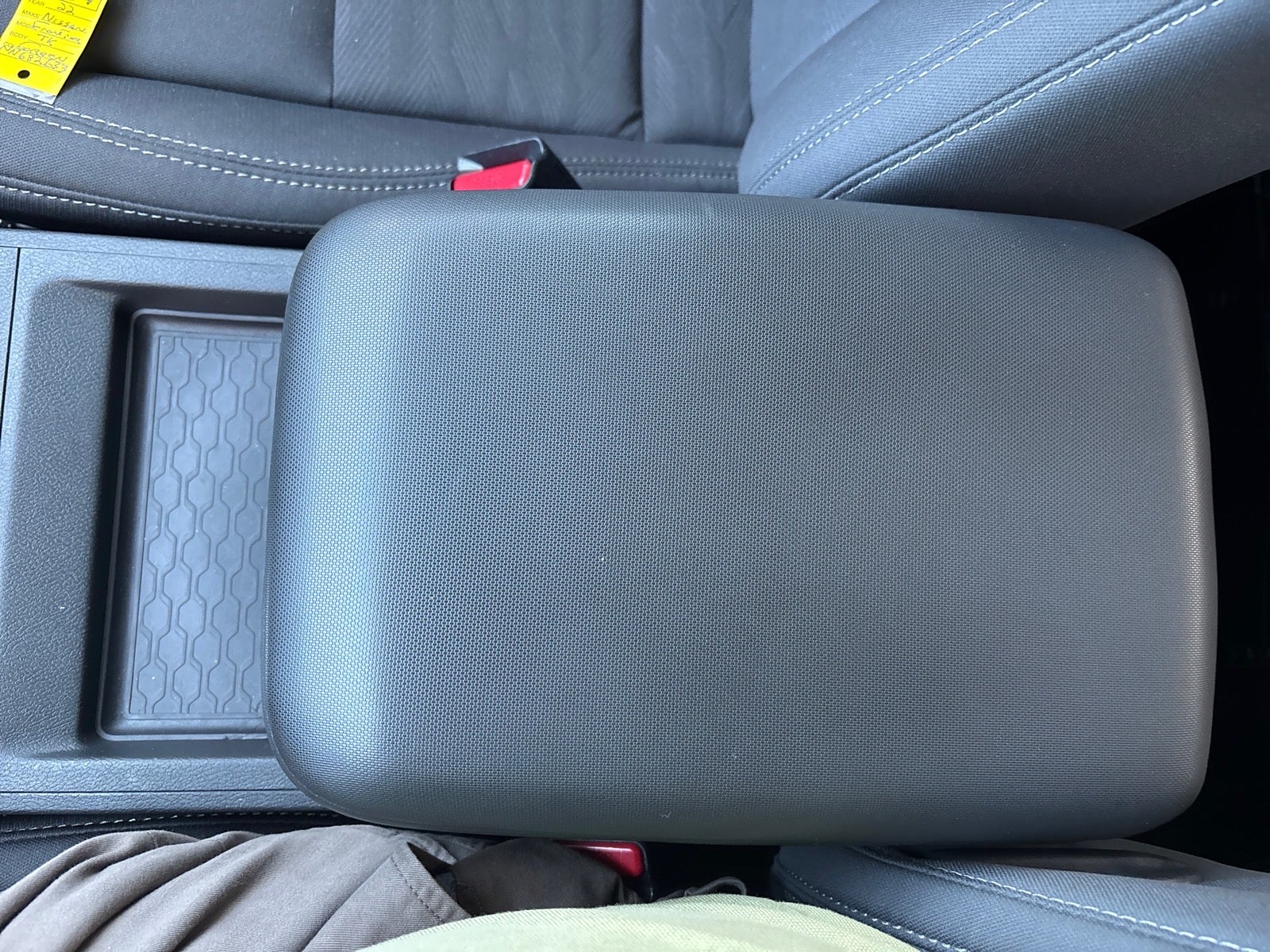 2022 Nissan Frontier Crew Cab SV 4x4