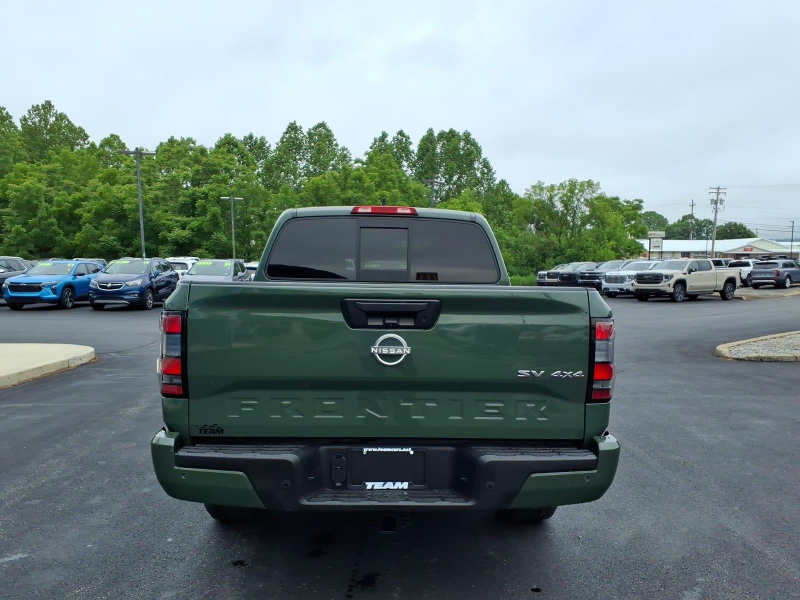 2022 Nissan Frontier Crew Cab SV 4x4