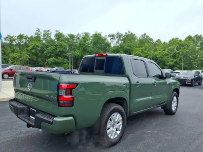 2022 Nissan Frontier Crew Cab SV 4x4