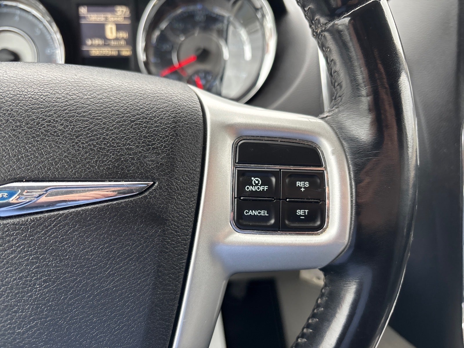 2016 Chrysler Town & Country Touring