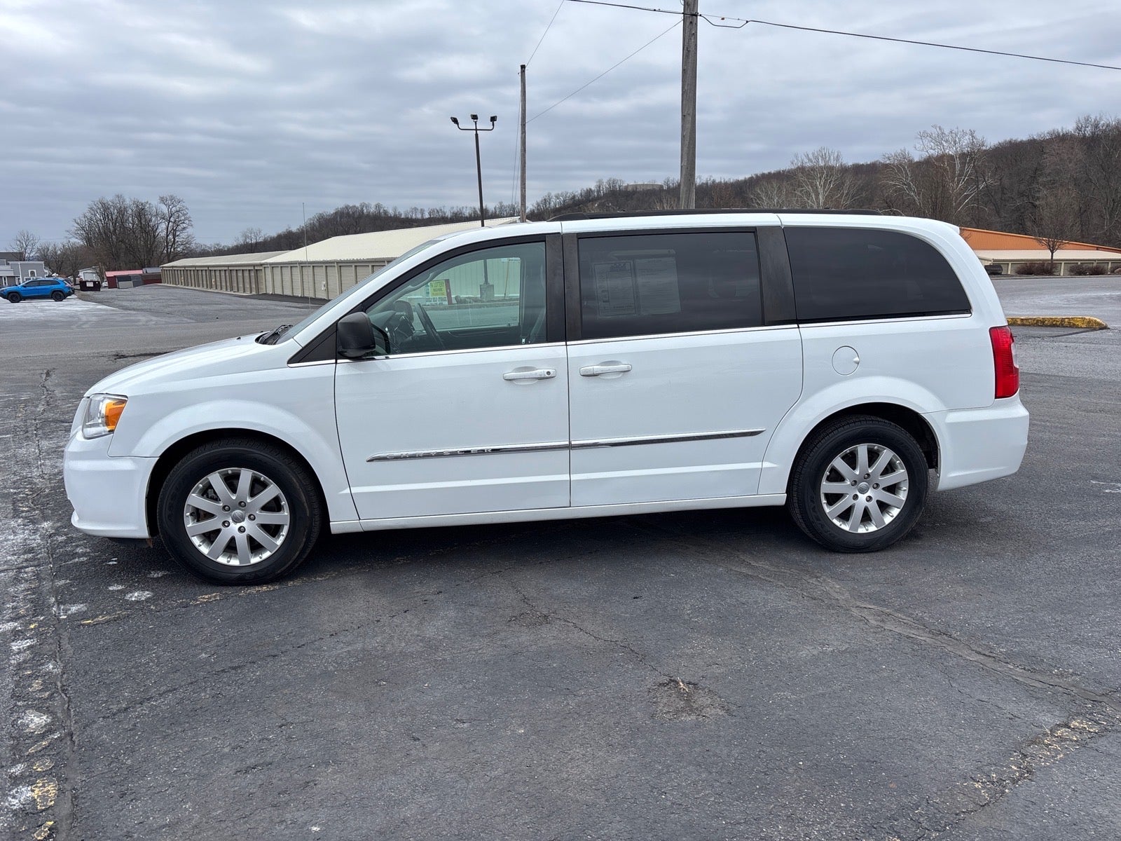 2016 Chrysler Town & Country Touring