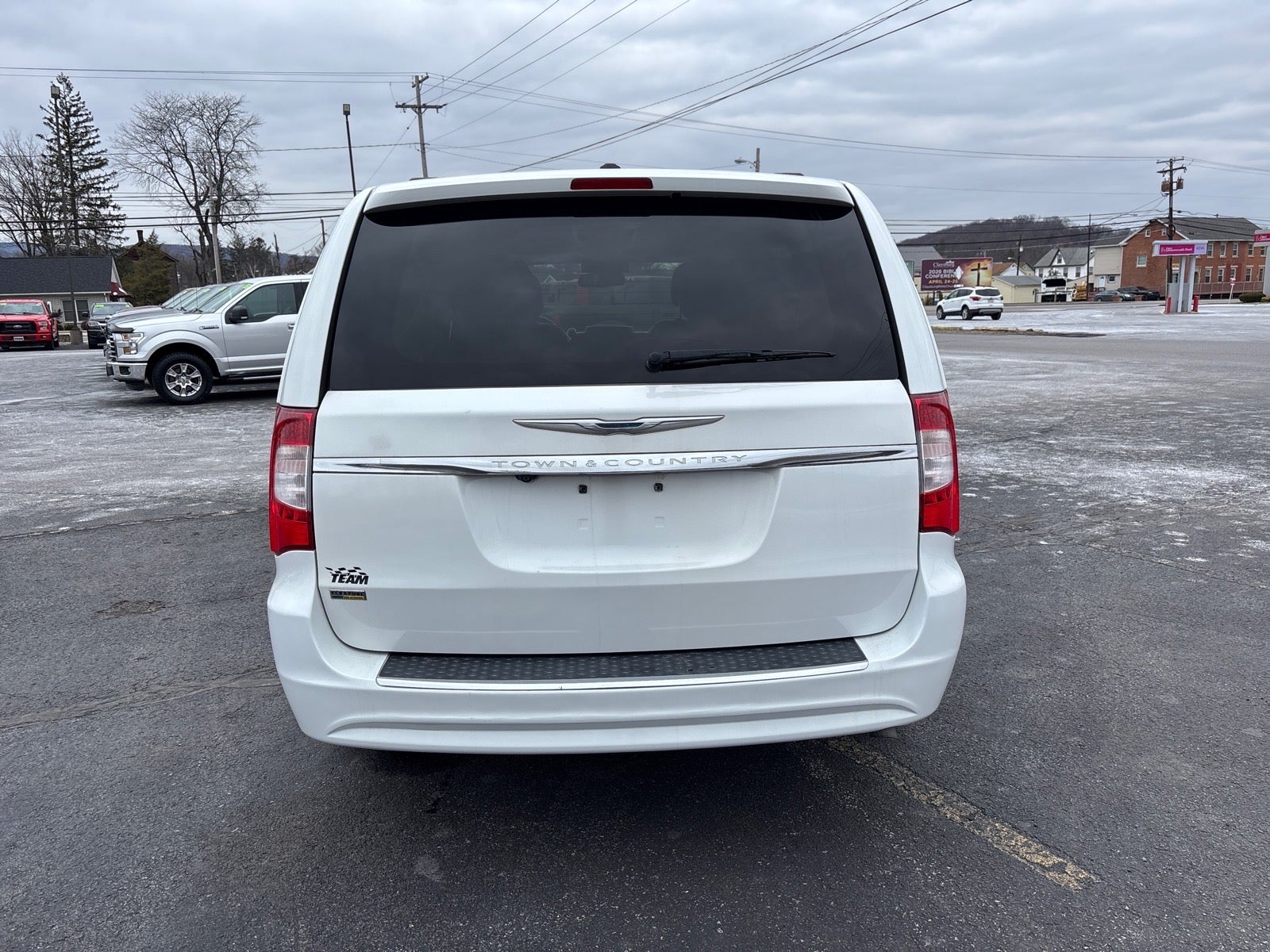 2016 Chrysler Town & Country Touring