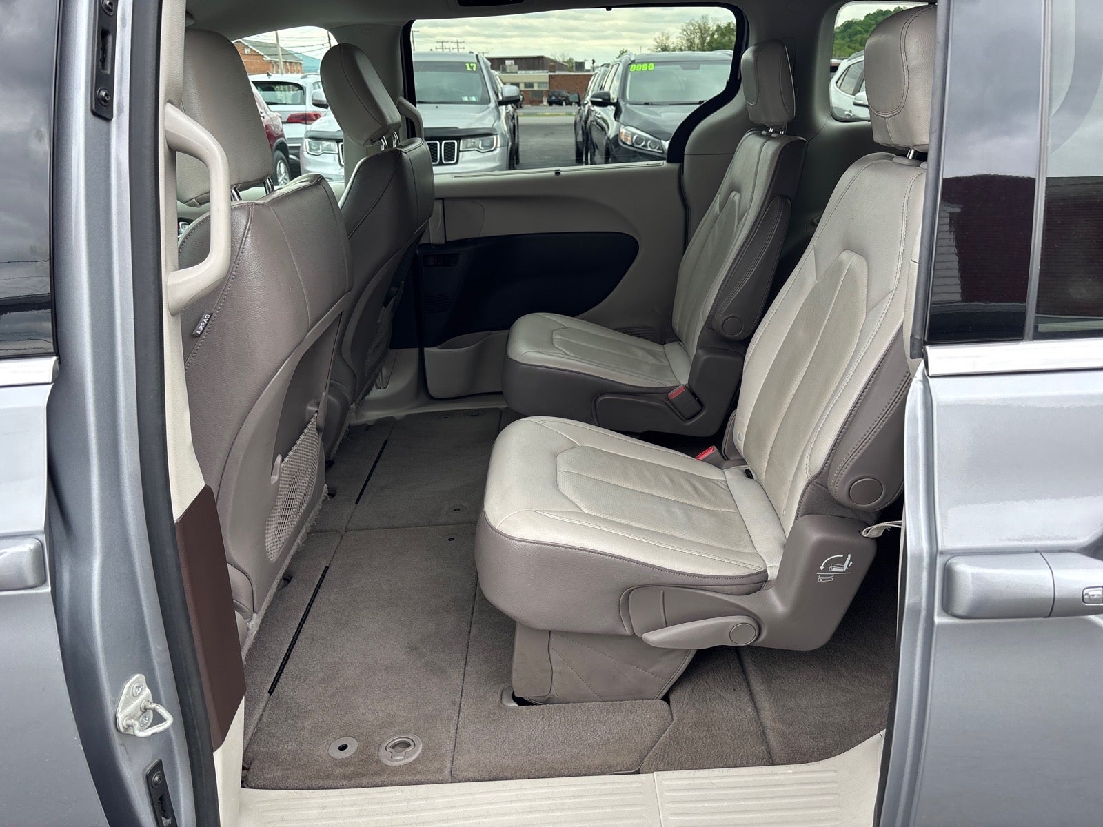 2019 Chrysler Pacifica Touring L