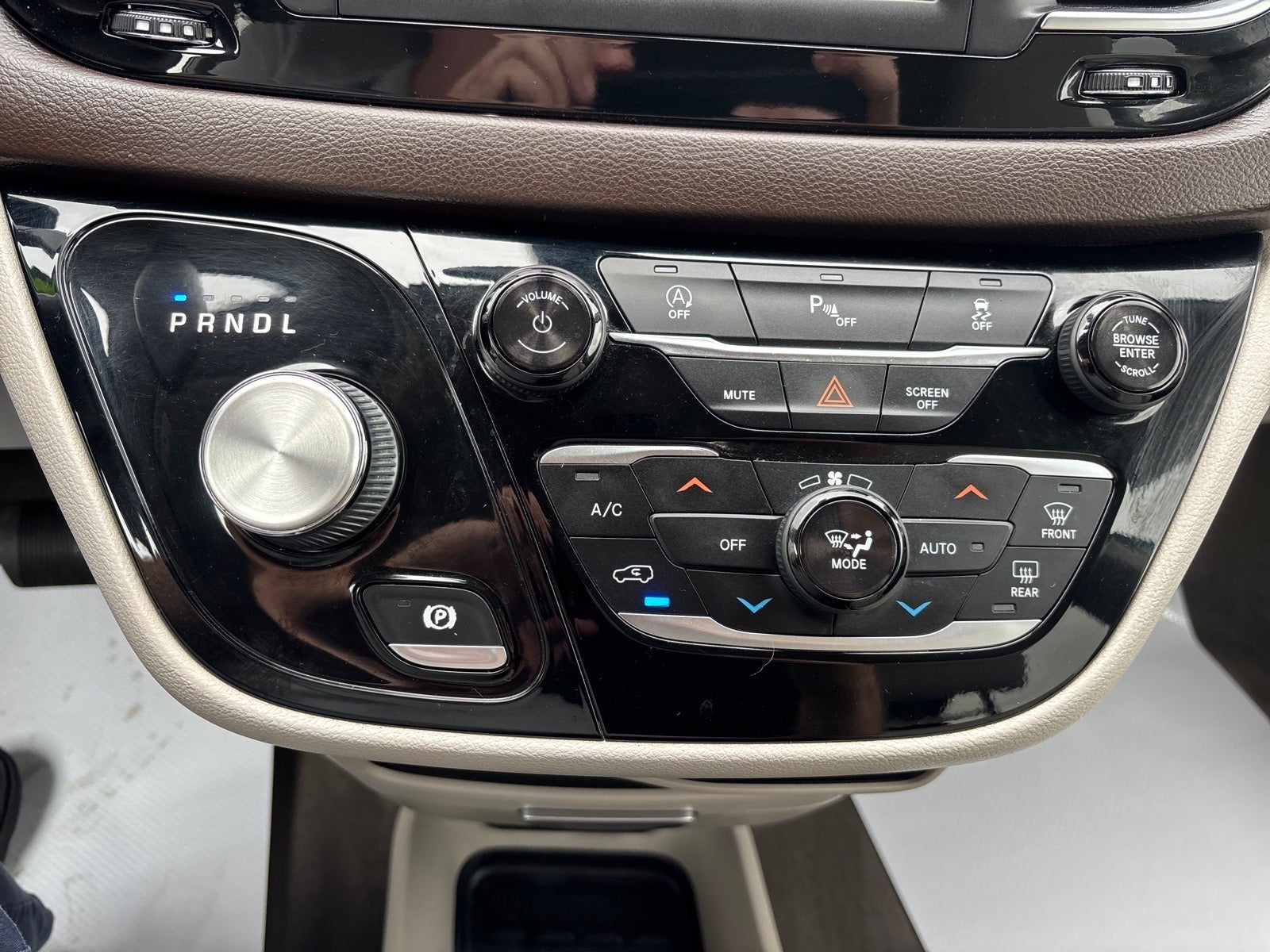 2019 Chrysler Pacifica Touring L