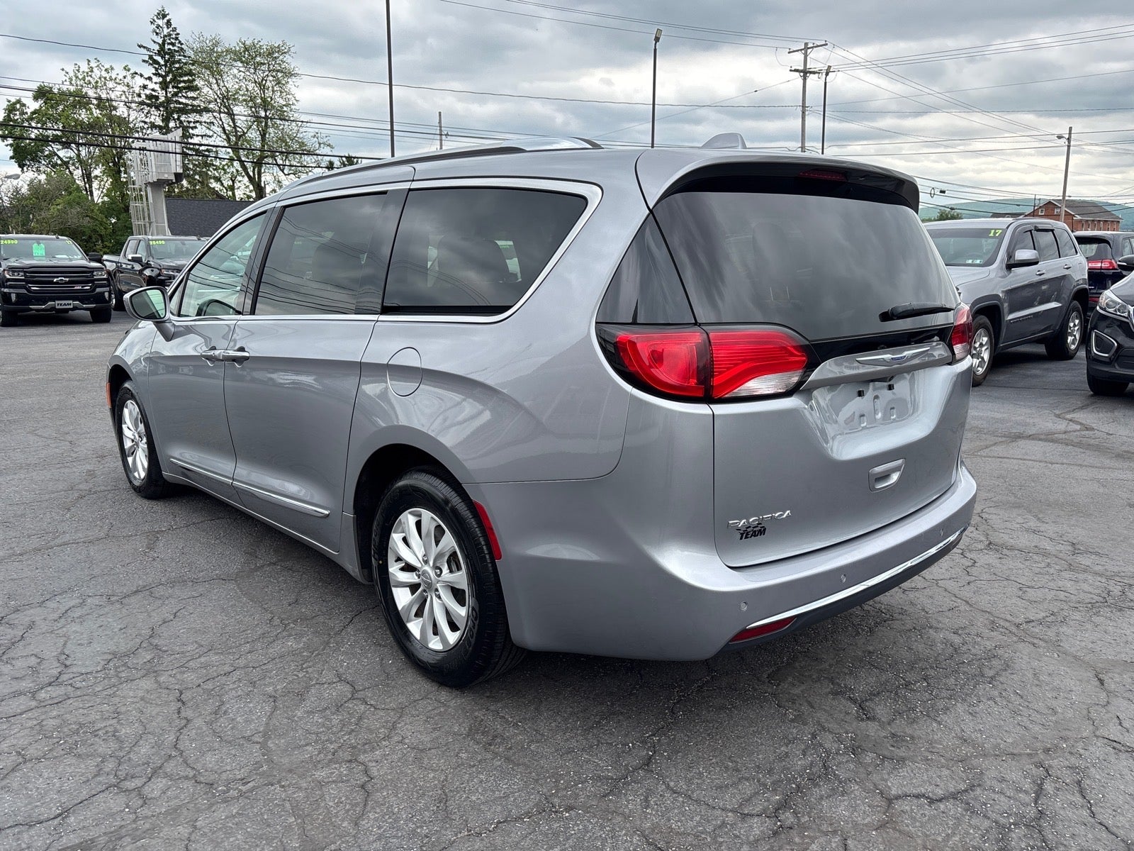 2019 Chrysler Pacifica Touring L