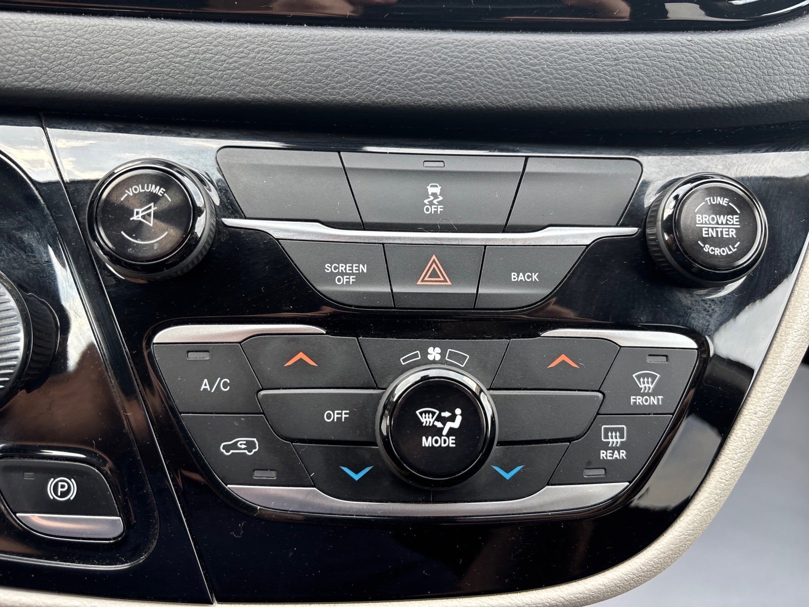 2017 Chrysler Pacifica Touring