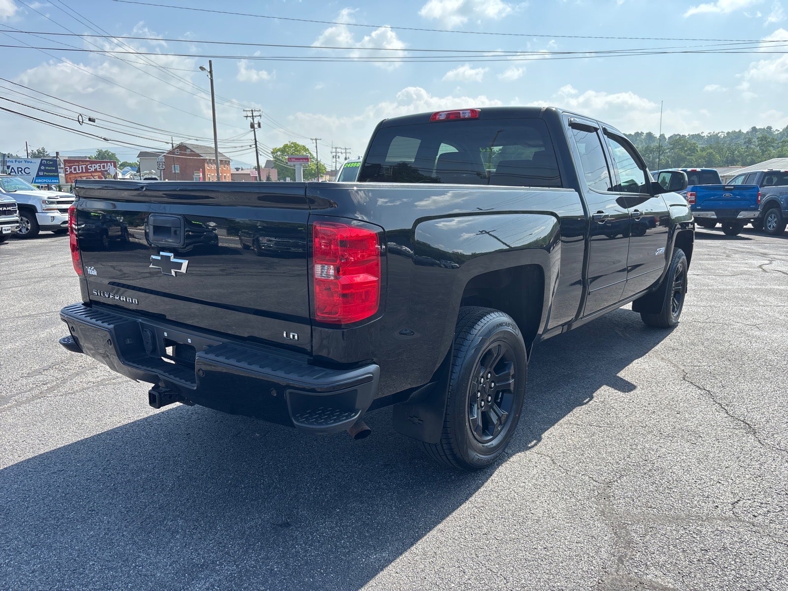 2019 Chevrolet Silverado LD LT
