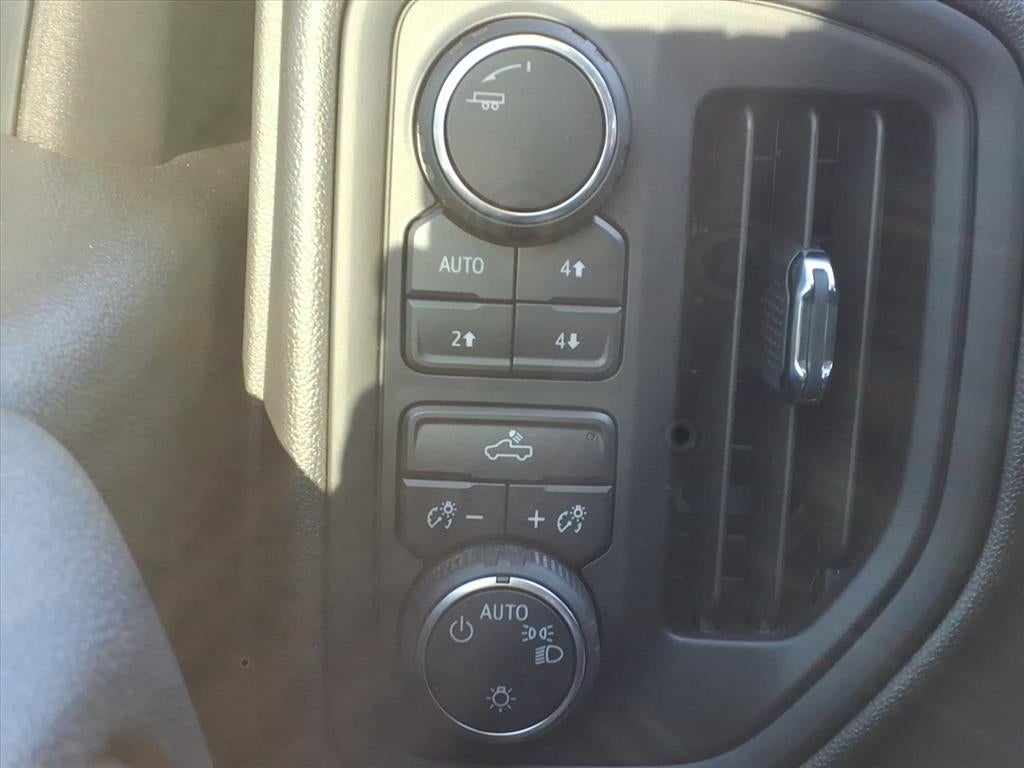 2025 Chevrolet Silverado 1500 Custom Trail Boss