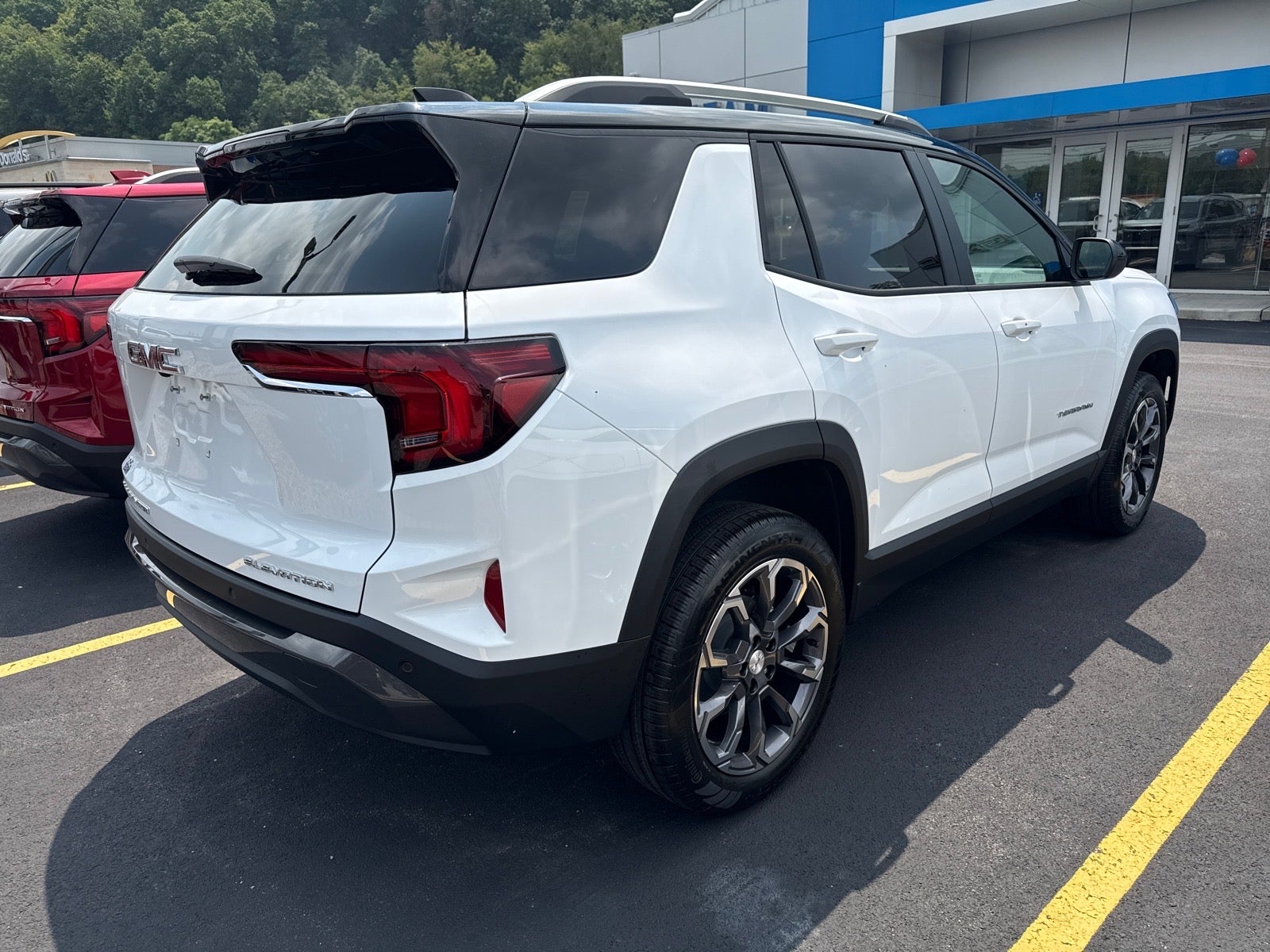 2027 GMC Terrain Elevation - Photo 4