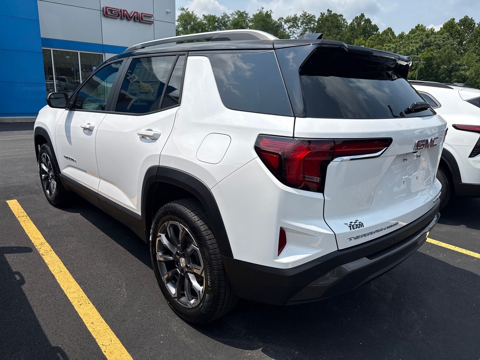 2027 GMC Terrain Elevation - Photo 6