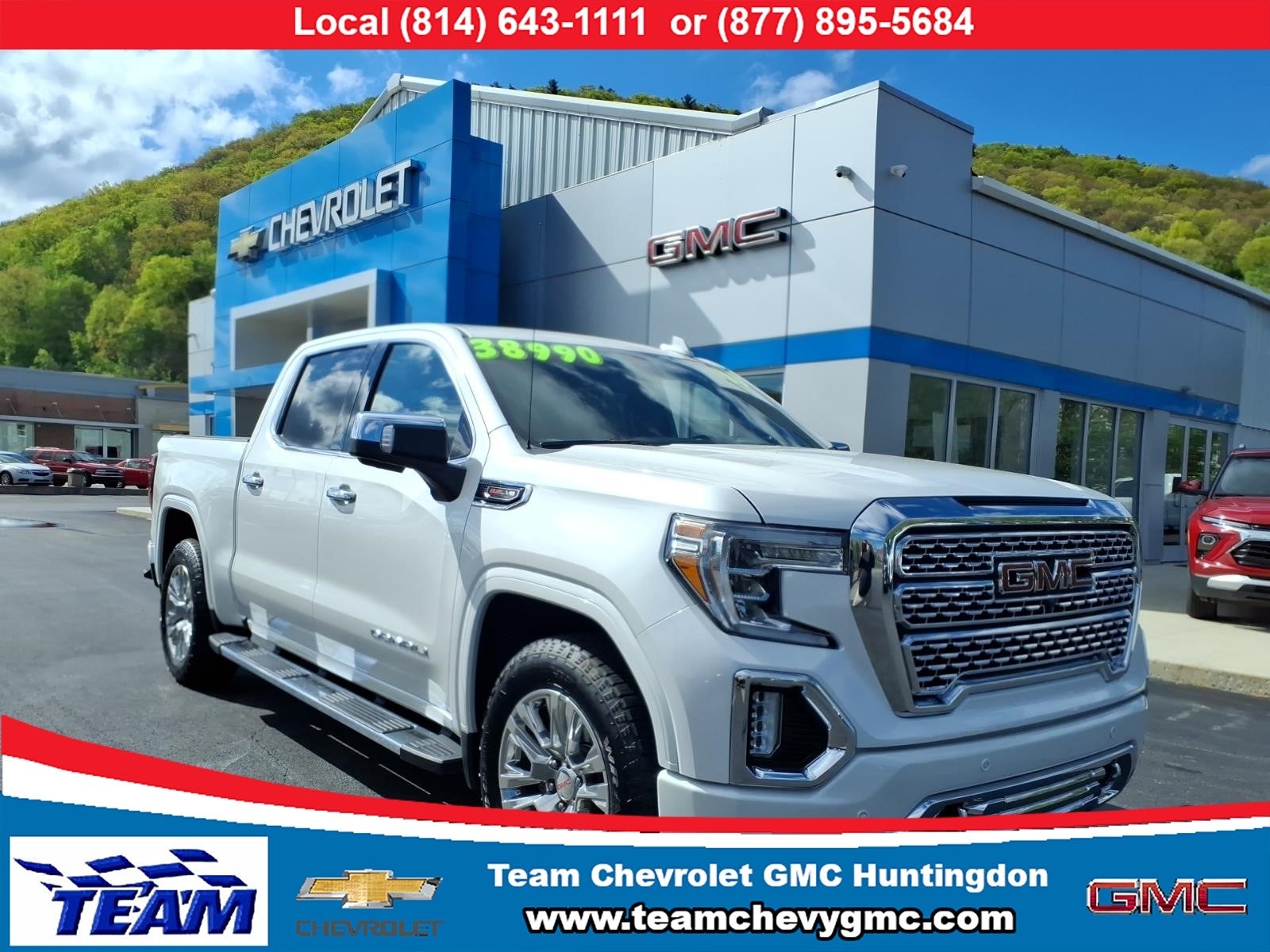2019 GMC Sierra 4WD Crew Cab Short Box's photo