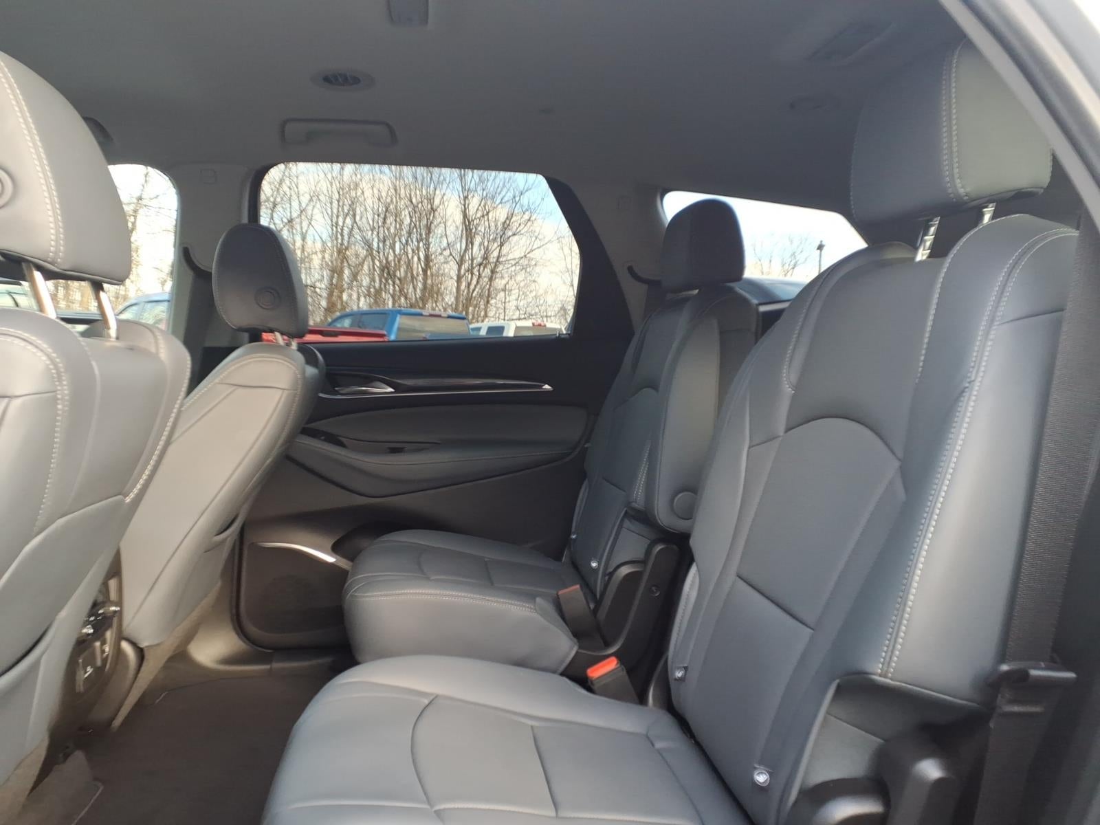 2020 Buick Enclave Essence