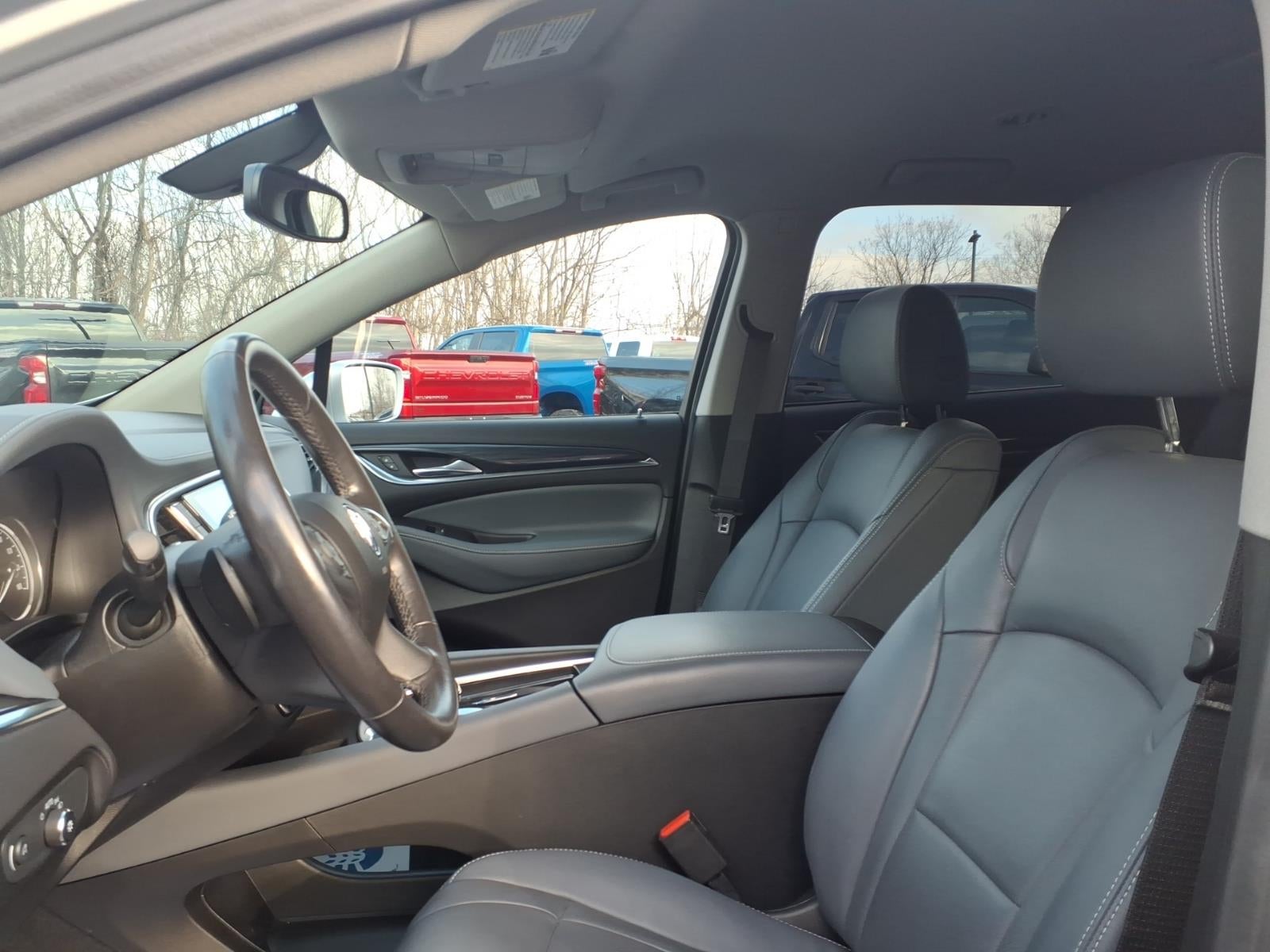 2020 Buick Enclave Essence