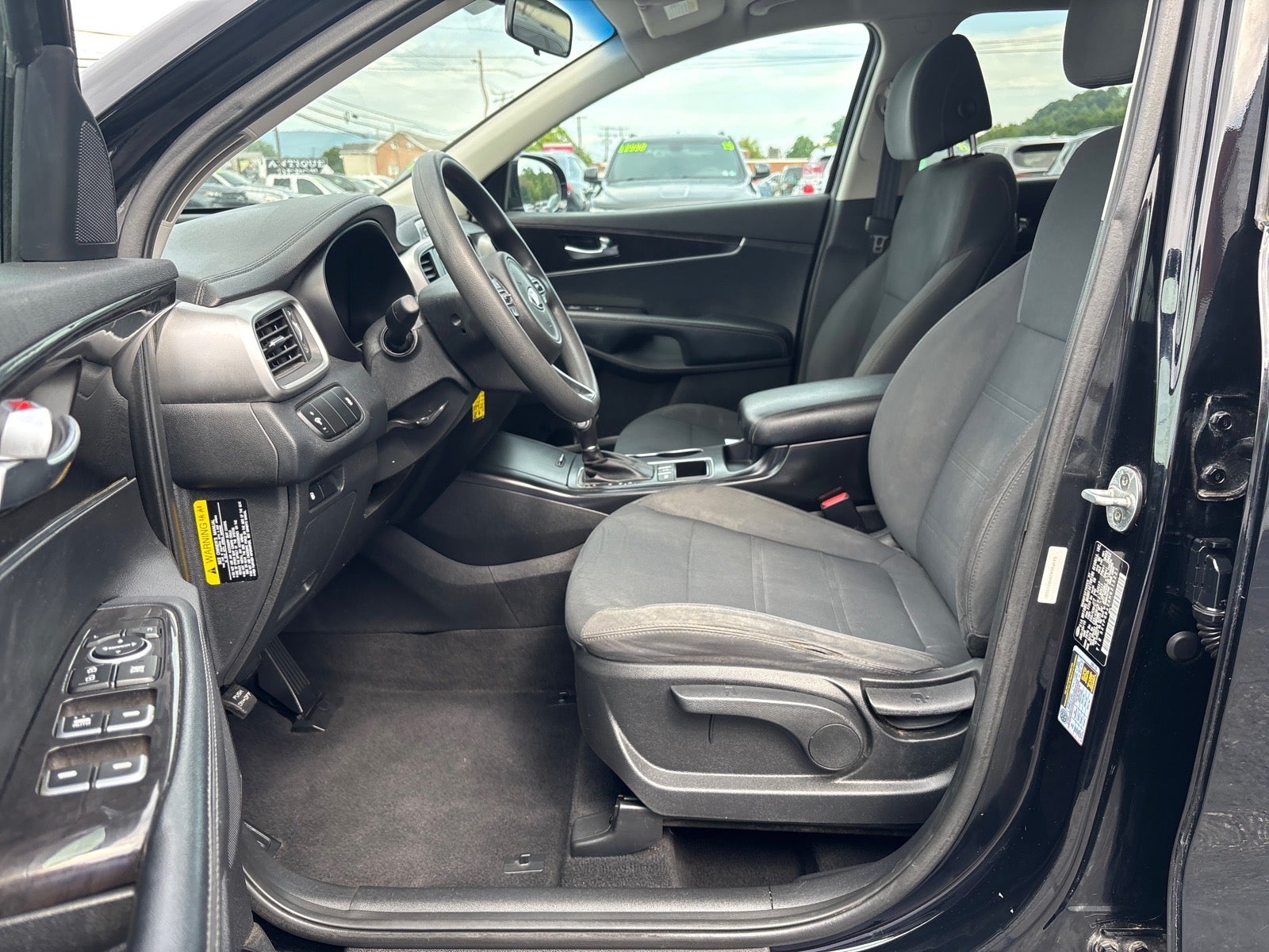 2017 Kia Sorento 2.4L LX