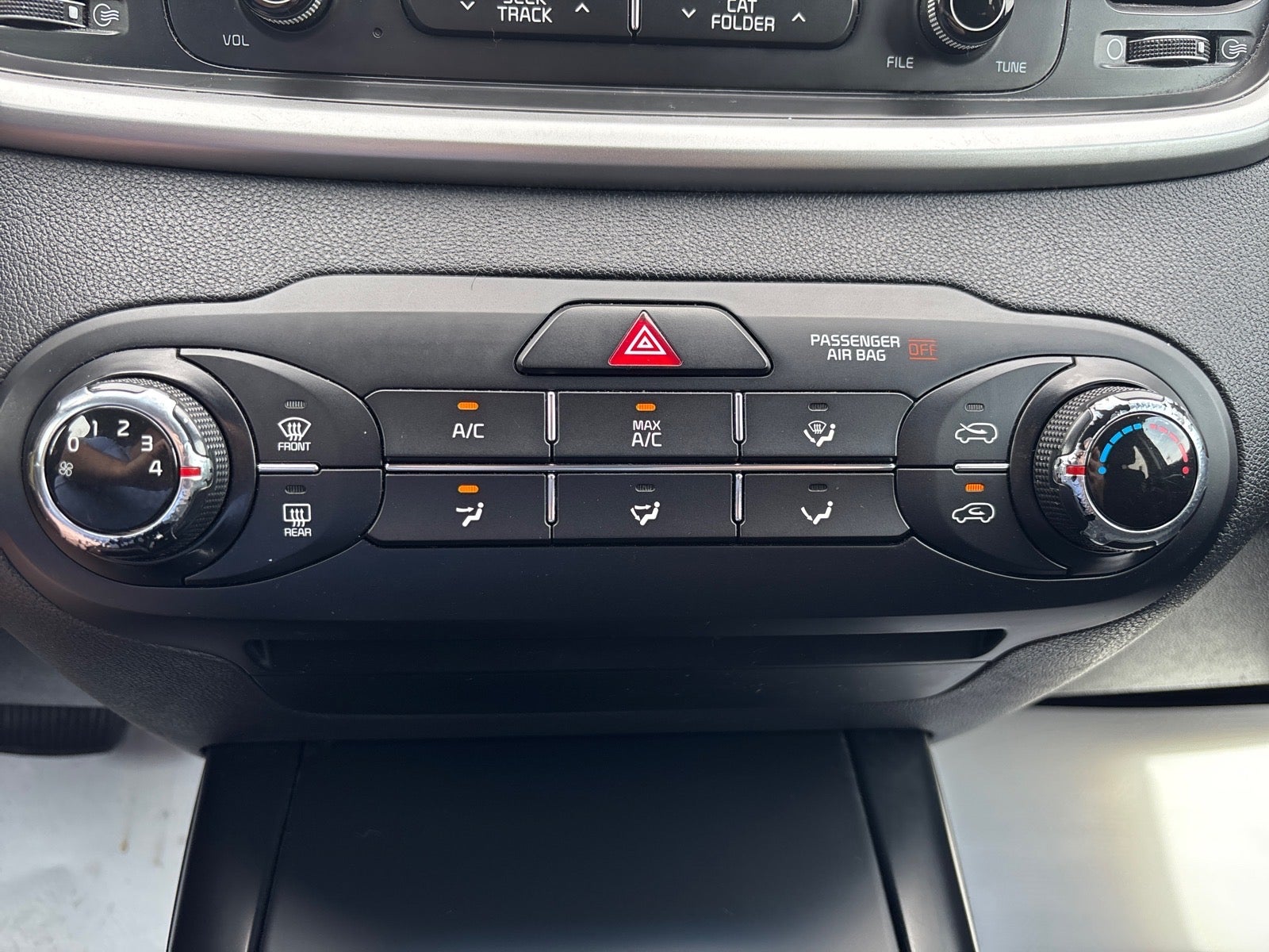 2017 Kia Sorento 2.4L LX