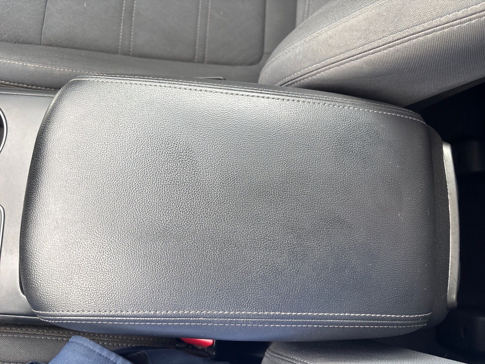 2017 Kia Sorento 2.4L LX
