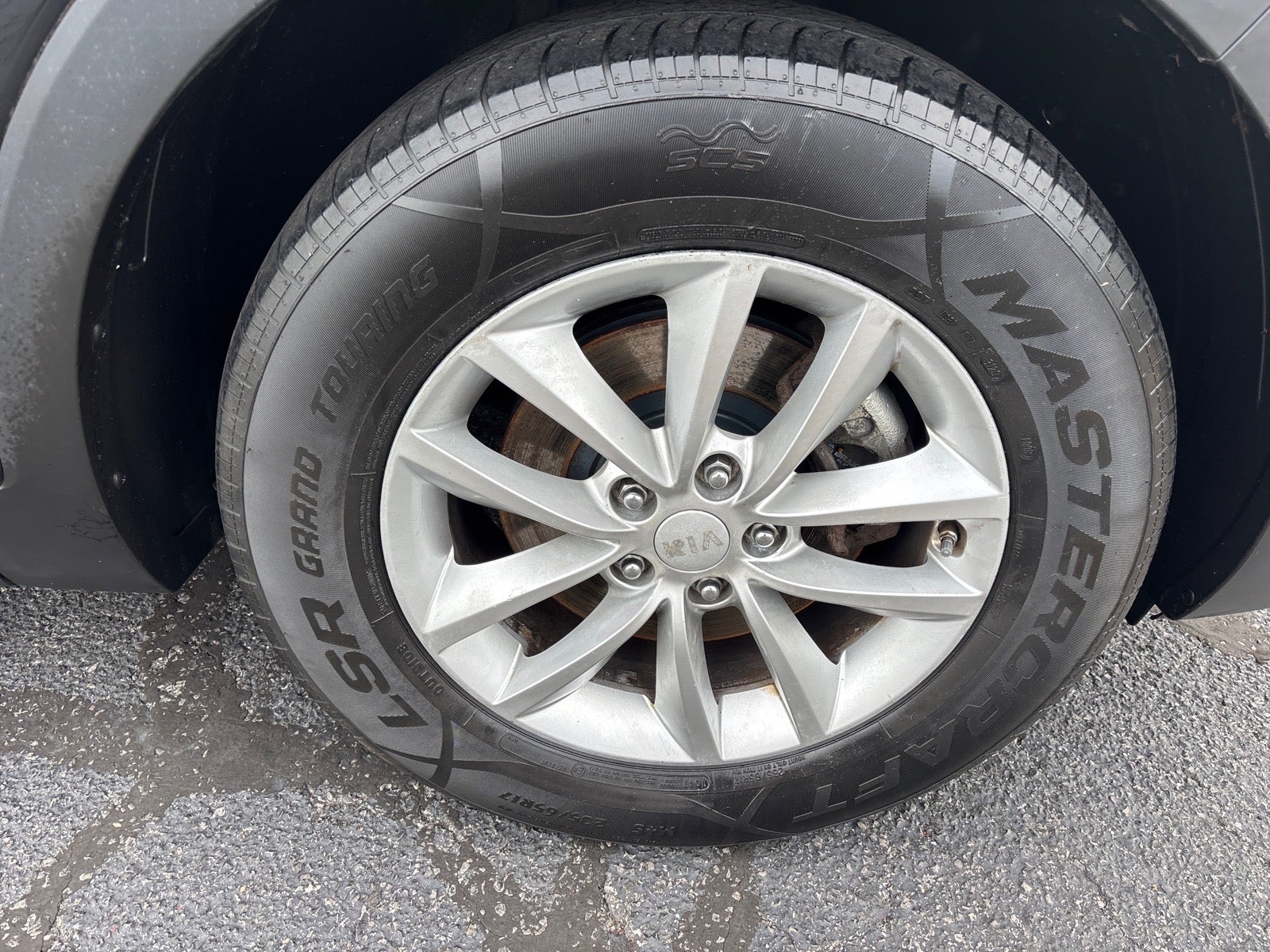 2017 Kia Sorento 2.4L LX