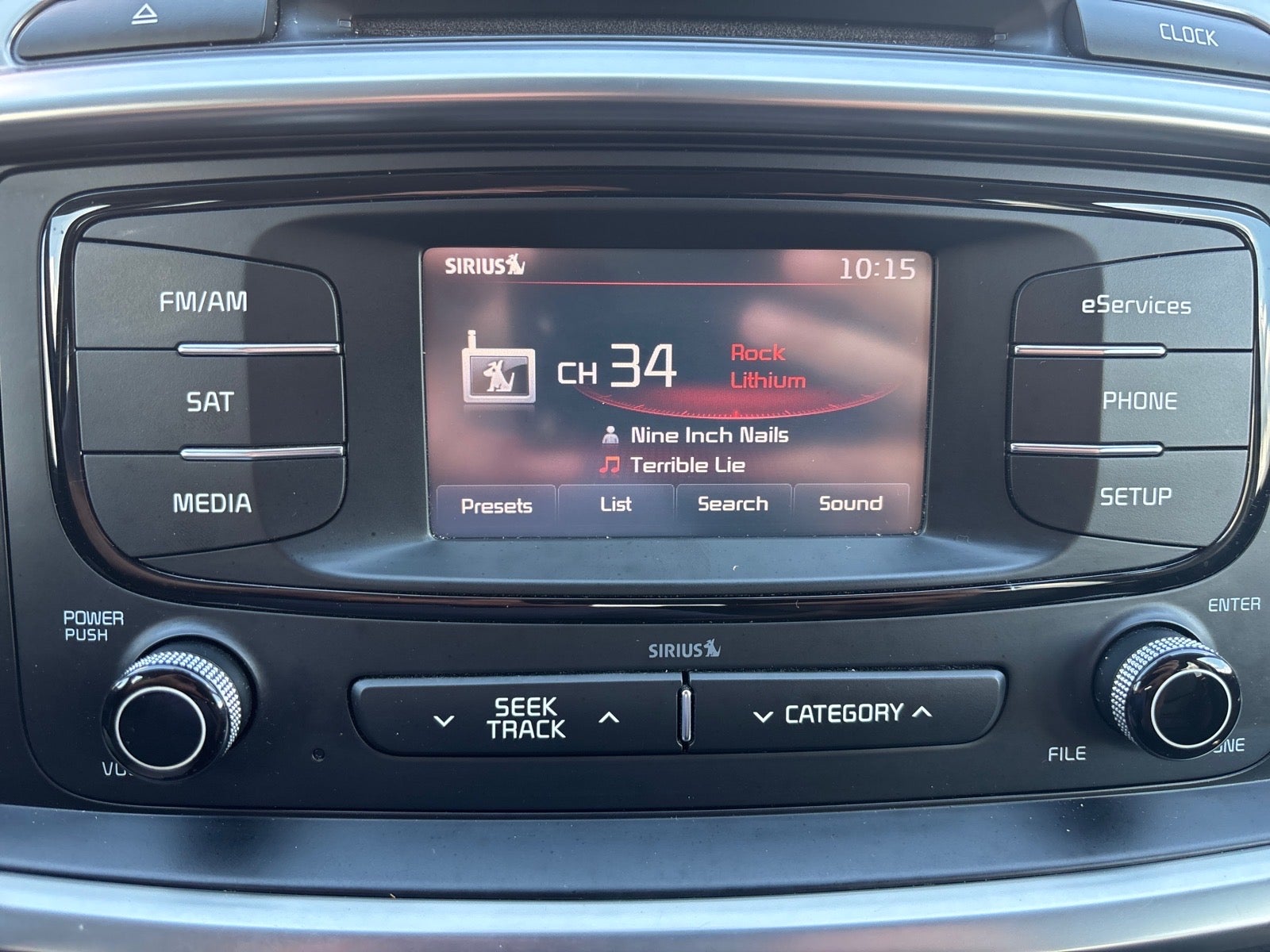 2016 Kia Sorento 3.3L EX