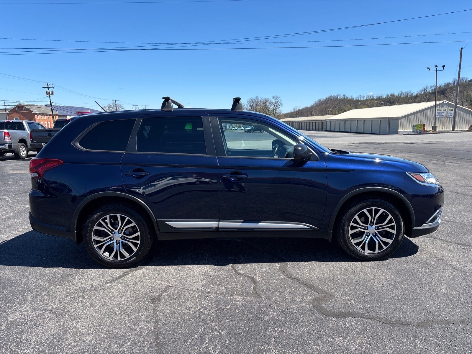 2016 Mitsubishi Outlander SE